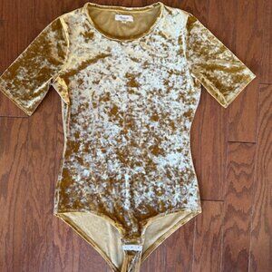 Madewell Crushed Velvet Bodysuit Gold | Small